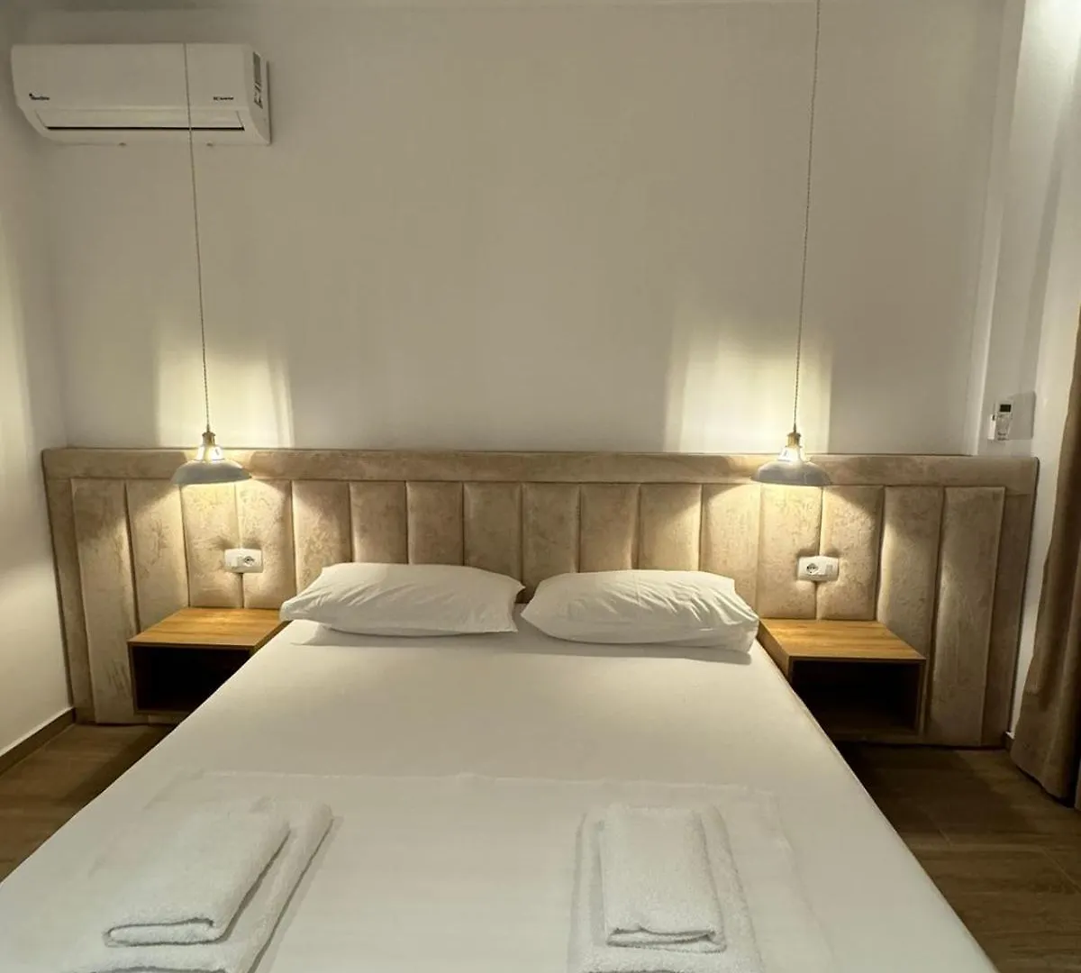 Ajlina Apartments 卡萨米尔