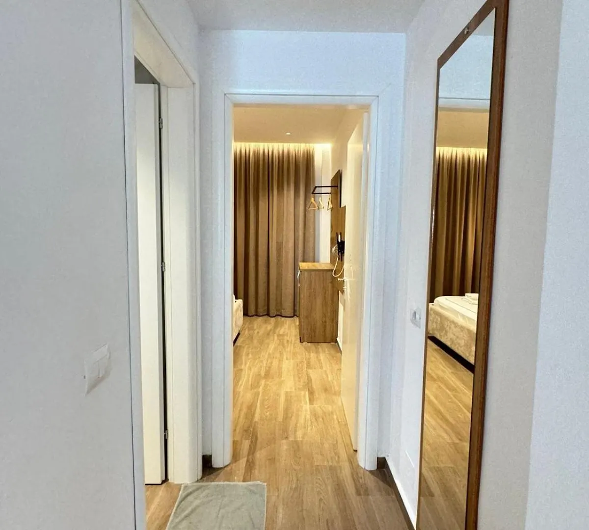 Ajlina Apartments 卡萨米尔 阿尔巴尼亚